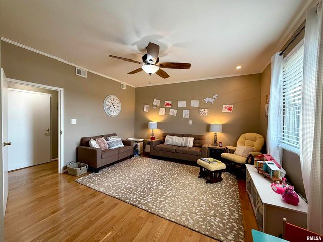 842 State Highway 14, Carmi, IL 62821