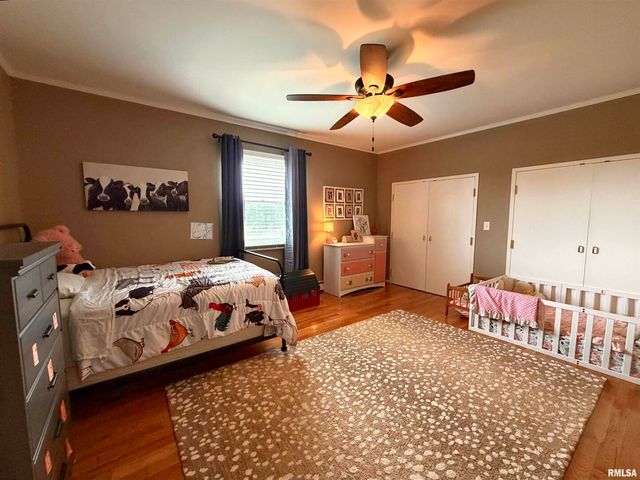 842 State Highway 14, Carmi, IL 62821