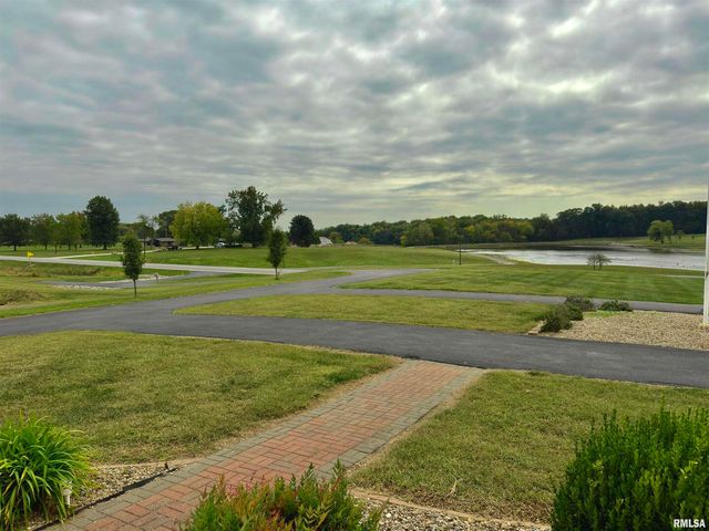 842 State Highway 14, Carmi, IL 62821