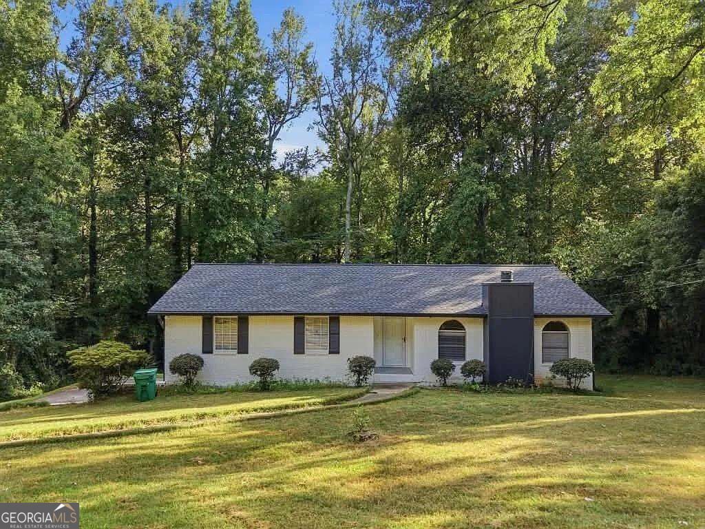 611 Navarre Drive, Stone Mountain, GA 30087 — exterior
