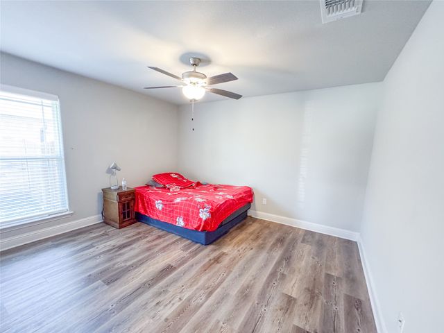 704 Nolan Drive, Sherman, TX 75092