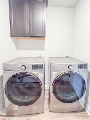 704 Nolan Drive, Sherman, TX 75092