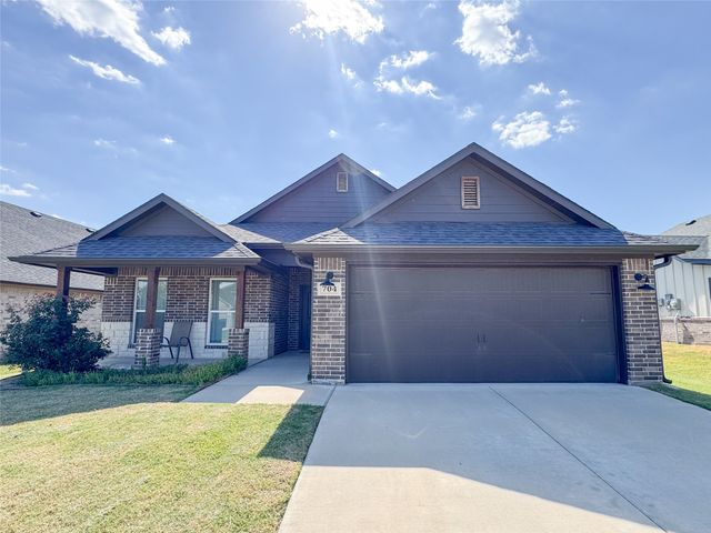 704 Nolan Drive, Sherman, TX 75092