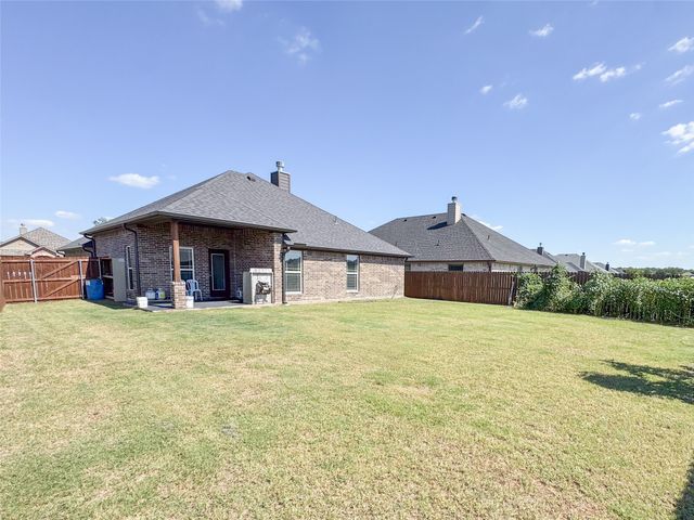 704 Nolan Drive, Sherman, TX 75092