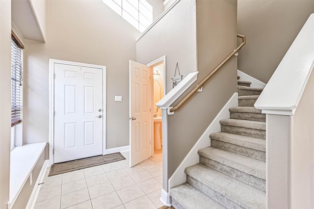 487 Folk Crest Lane, Dickinson, TX 77539