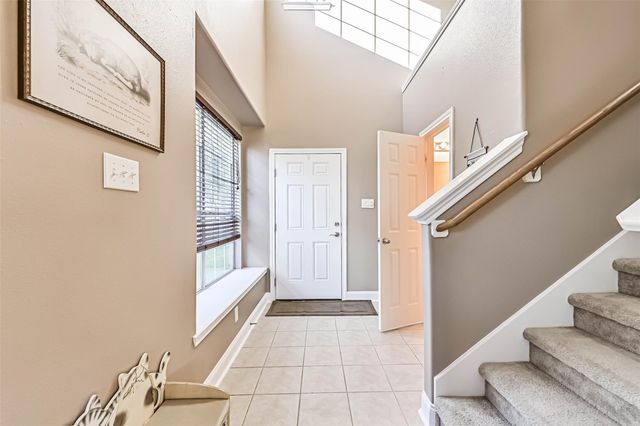 487 Folk Crest Lane, Dickinson, TX 77539