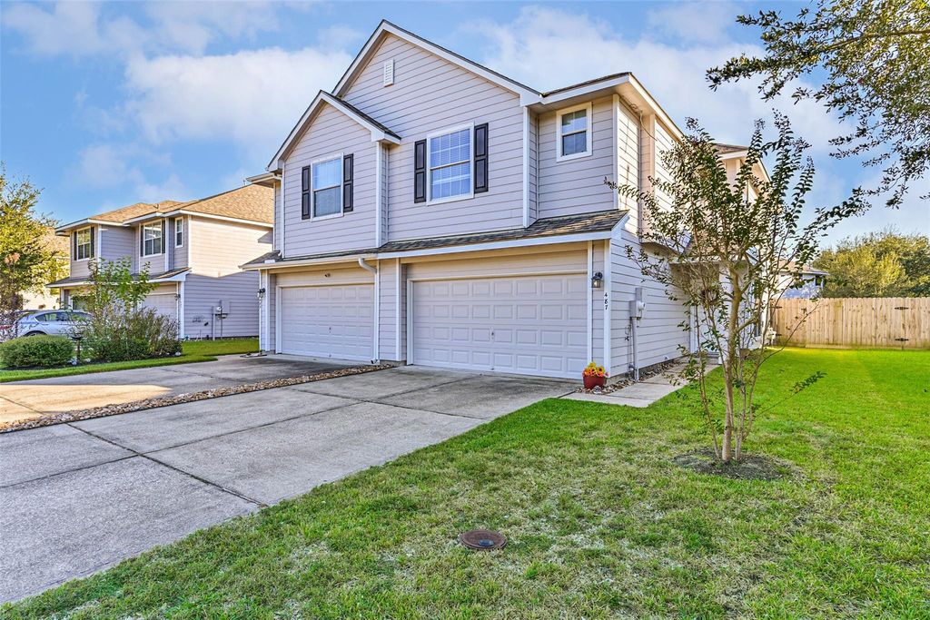 487 Folk Crest Lane, Dickinson, TX 77539