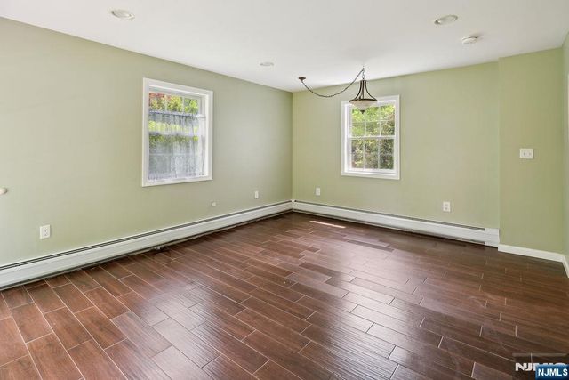 1144 Sussex Road, Teaneck, NJ 07666