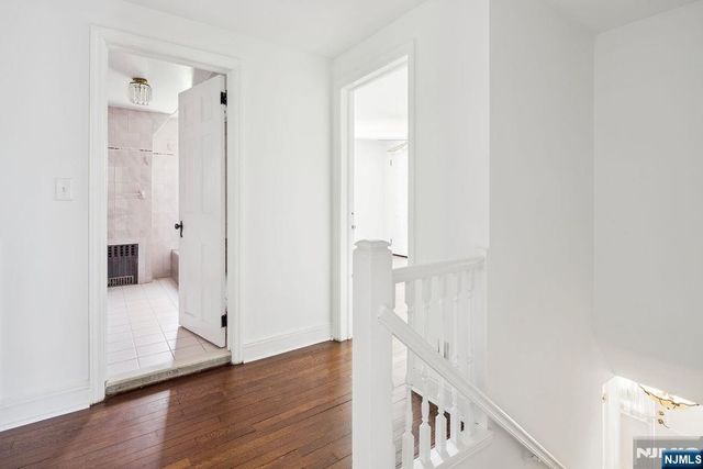 1144 Sussex Road, Teaneck, NJ 07666