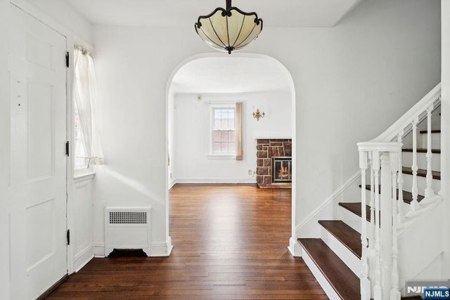 1144 Sussex Road, Teaneck, NJ 07666