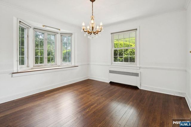 1144 Sussex Road, Teaneck, NJ 07666
