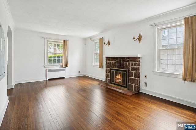1144 Sussex Road, Teaneck, NJ 07666