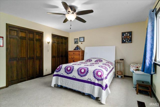 5422 Park Drive, Newburgh, IN 47630