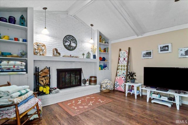 5422 Park Drive, Newburgh, IN 47630