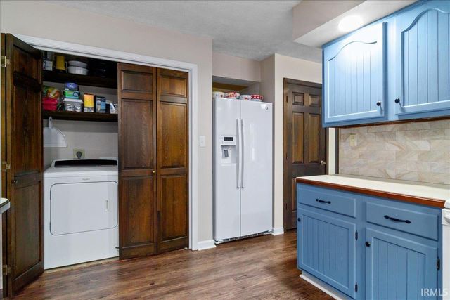 5422 Park Drive, Newburgh, IN 47630