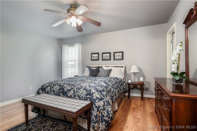 808 Acorn Lane, Jeffersonville, IN 47130