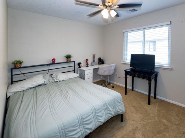 13810 Viewfield Court, Houston, TX 77059