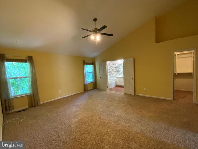 5150 BALLYCASTLE CIR, Alexandria, VA 22315