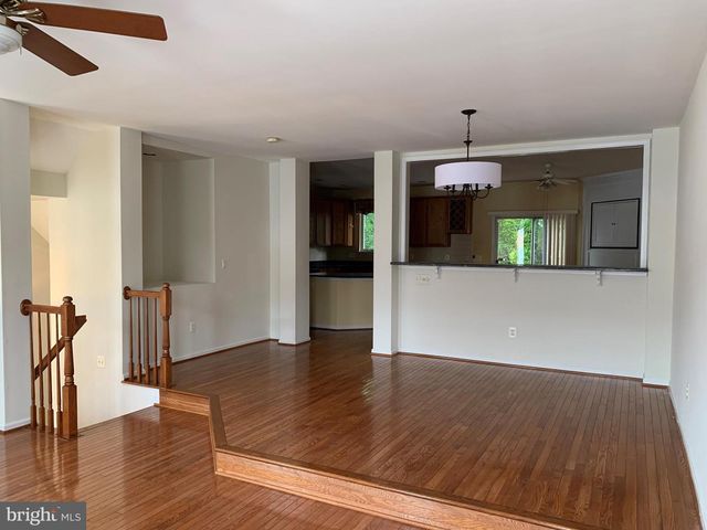 5150 BALLYCASTLE CIR, Alexandria, VA 22315