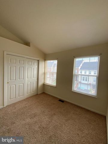 5150 BALLYCASTLE CIR, Alexandria, VA 22315