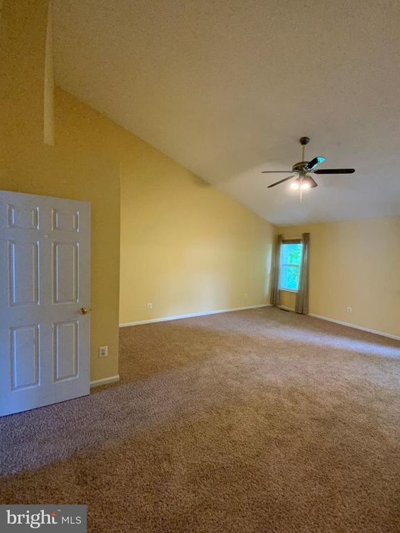 5150 BALLYCASTLE CIR, Alexandria, VA 22315