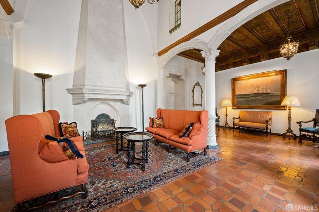 1201 California Street 206, San Francisco, CA 94131