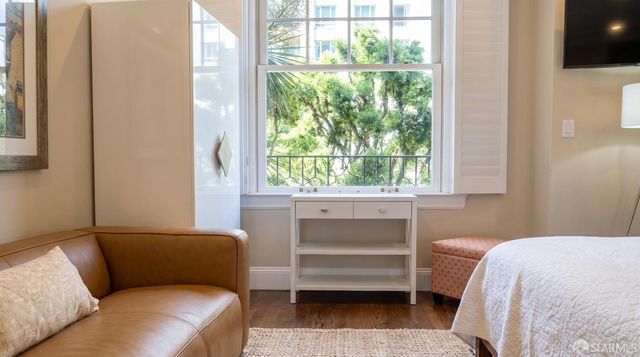 1201 California Street 206, San Francisco, CA 94131