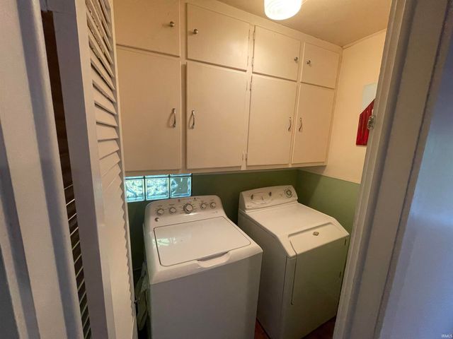 2625 S Smith Road, Bloomington, IN 47401