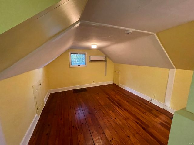 2625 S Smith Road, Bloomington, IN 47401