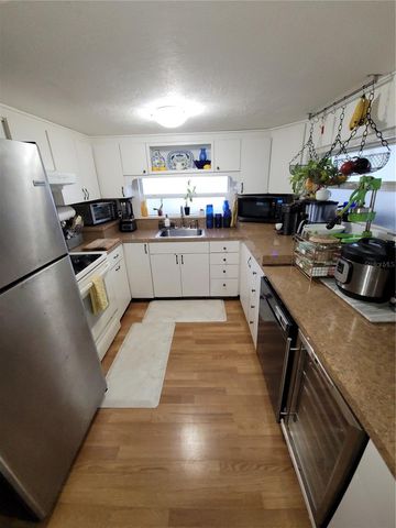 403 52ND AVENUE PLAZA W, Bradenton, FL 34207