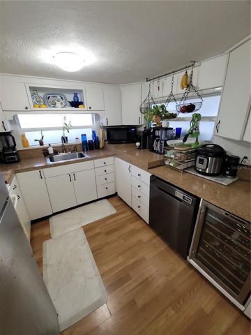 403 52ND AVENUE PLAZA W, Bradenton, FL 34207