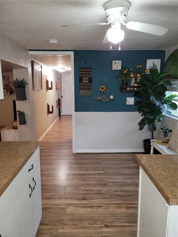 403 52ND AVENUE PLAZA W, Bradenton, FL 34207