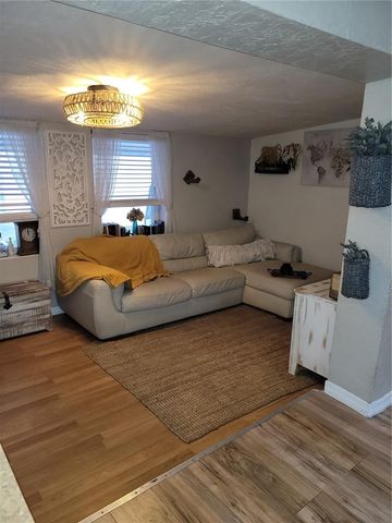 403 52ND AVENUE PLAZA W, Bradenton, FL 34207