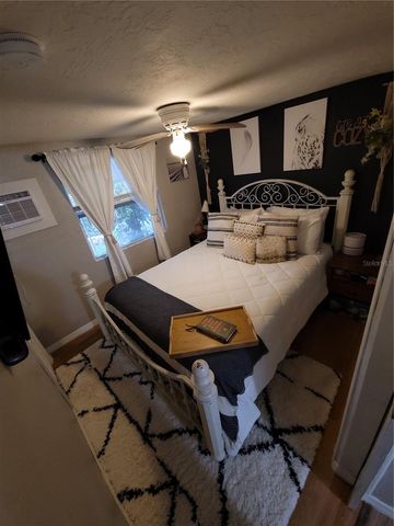 403 52ND AVENUE PLAZA W, Bradenton, FL 34207