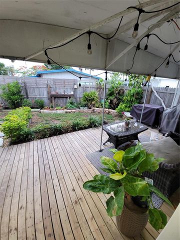 403 52ND AVENUE PLAZA W, Bradenton, FL 34207