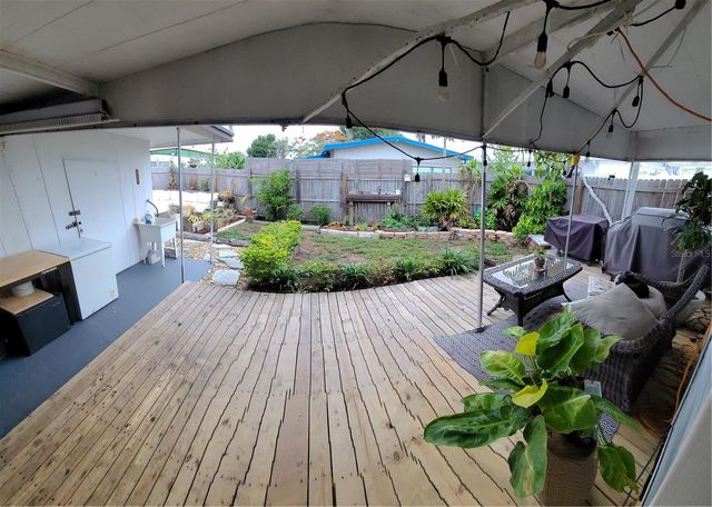 403 52ND AVENUE PLAZA W, Bradenton, FL 34207