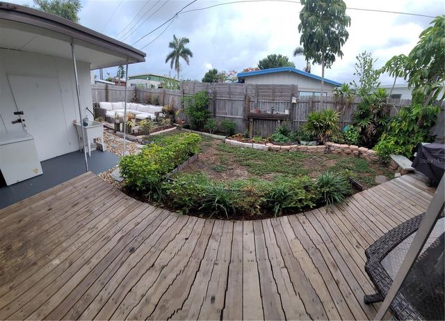 403 52ND AVENUE PLAZA W, Bradenton, FL 34207