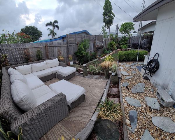 403 52ND AVENUE PLAZA W, Bradenton, FL 34207