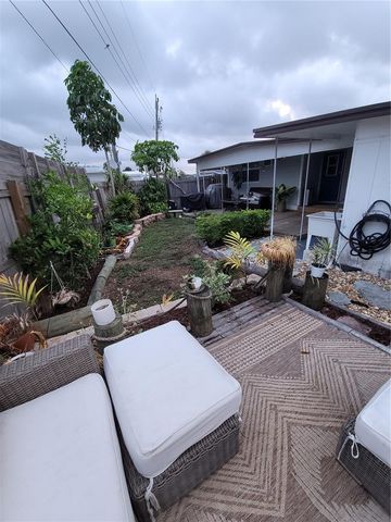 403 52ND AVENUE PLAZA W, Bradenton, FL 34207