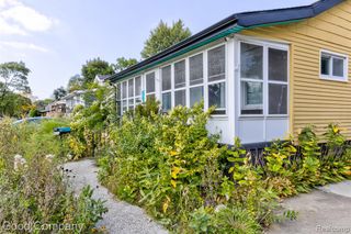 1526 Albany Street, Ferndale, MI 48220