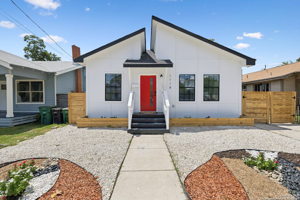 1118 Hays, San Antonio, TX 78202