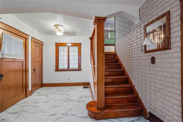 2436 Cleveland Avenue, Niagara Falls, NY 14305