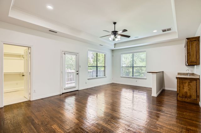 6235 Palo Pinto Avenue, Dallas, TX 75214