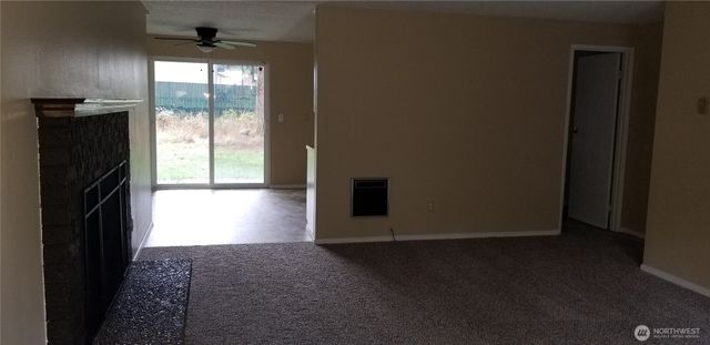 9210 9212 204th Street E, Graham, WA 98338