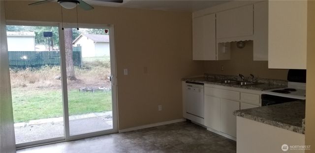 9210 9212 204th Street E, Graham, WA 98338