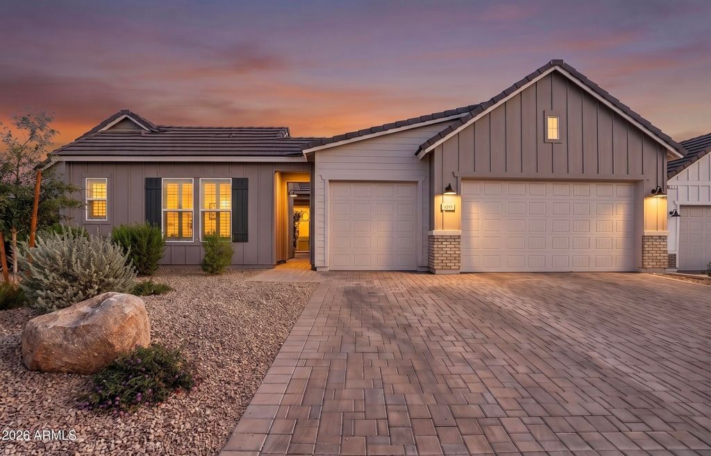 4231 E DESERT VISTA Trail, Cave Creek, AZ 85331 — photo 2