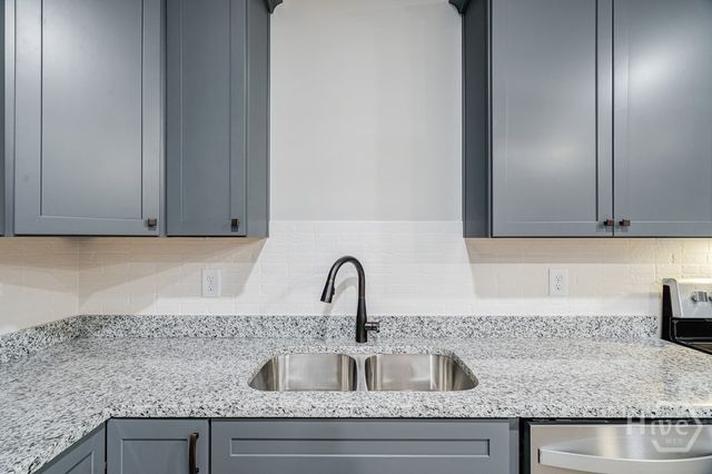 34 Depot St 21, Hartwell, GA 30643