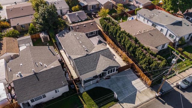 830 Birch Avenue, Sunnyvale, CA 94086