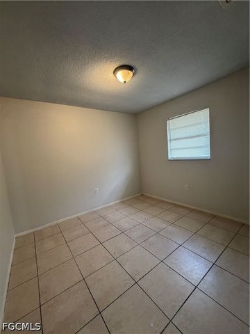 5517 6th AVE, Fort Myers, FL 33907