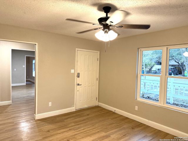 1212 fairview, Beeville, TX 78102